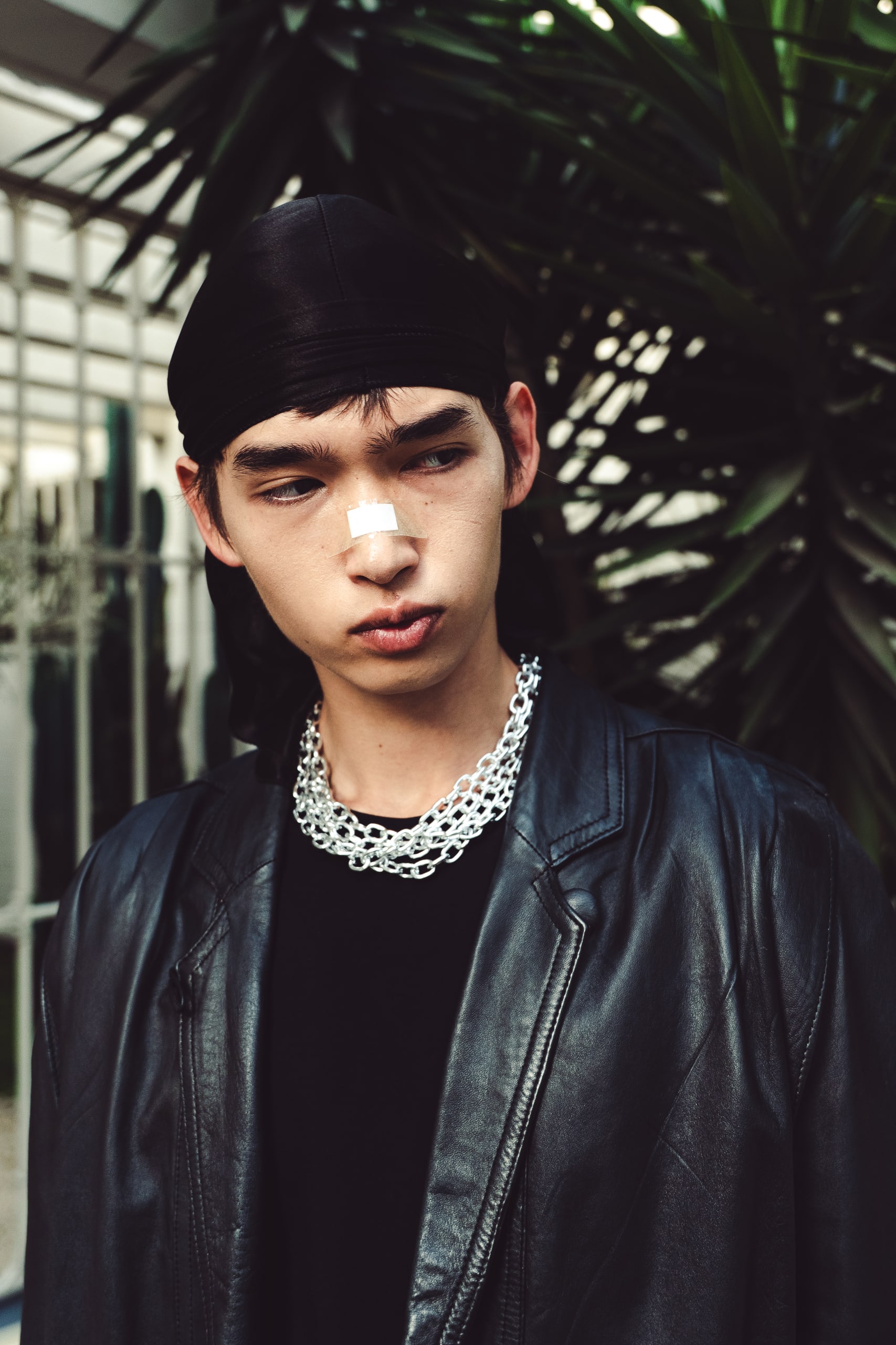 Aron — 09