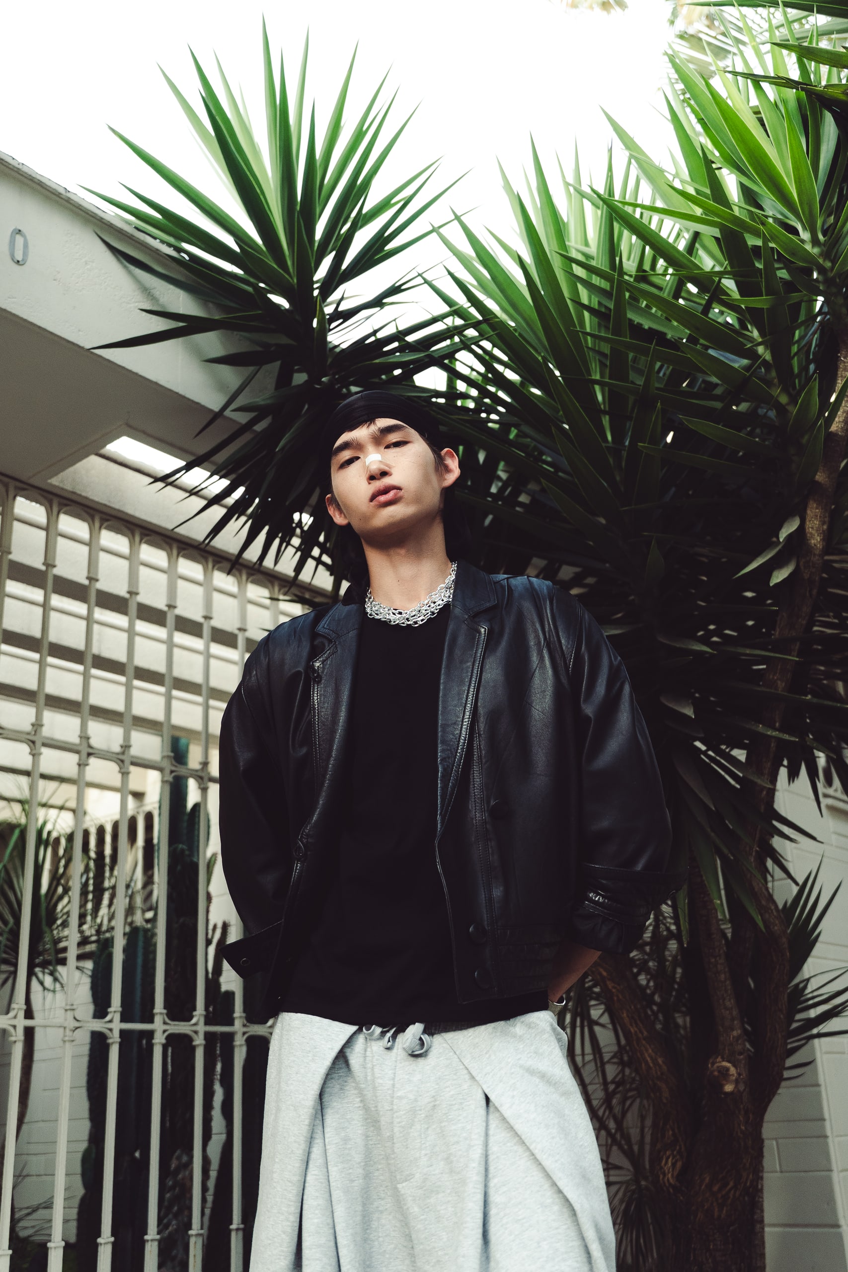 Aron — 10