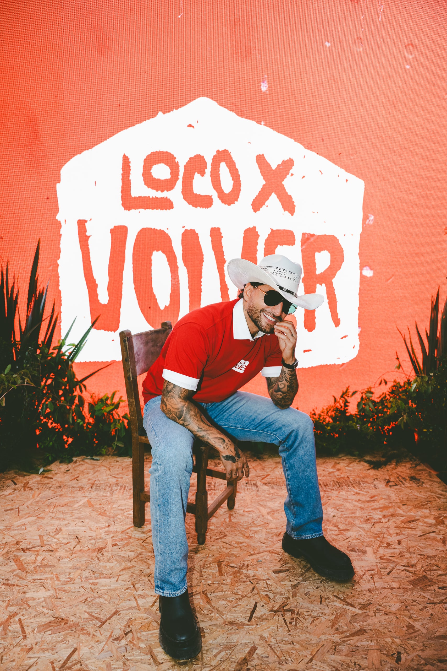 Loco × Volver — 14
